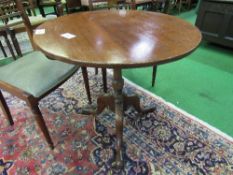 Victorian mahogany circular tilt-top table on pedestal to tripod feet, 77cms diameter x 71cms high