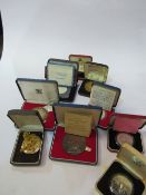 29 coins & medals, mainly proof, sterling silver & gold/silver, Isle of Man, UK & other countries,