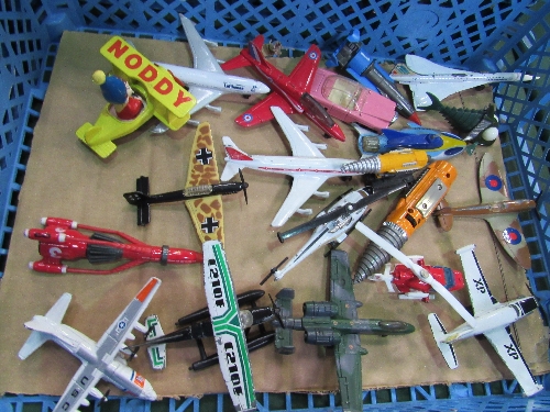 Approx 130 die-cast toy vehicles, mainly Matchbox & aircraft & Thunderbirds. Estimate £20-40. - Image 3 of 3