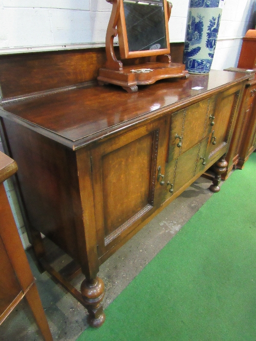 Large Victorian oak sideboard with 2 drawers flanked by 2 cupboards on bulbous legs & stretcher, - Image 2 of 3