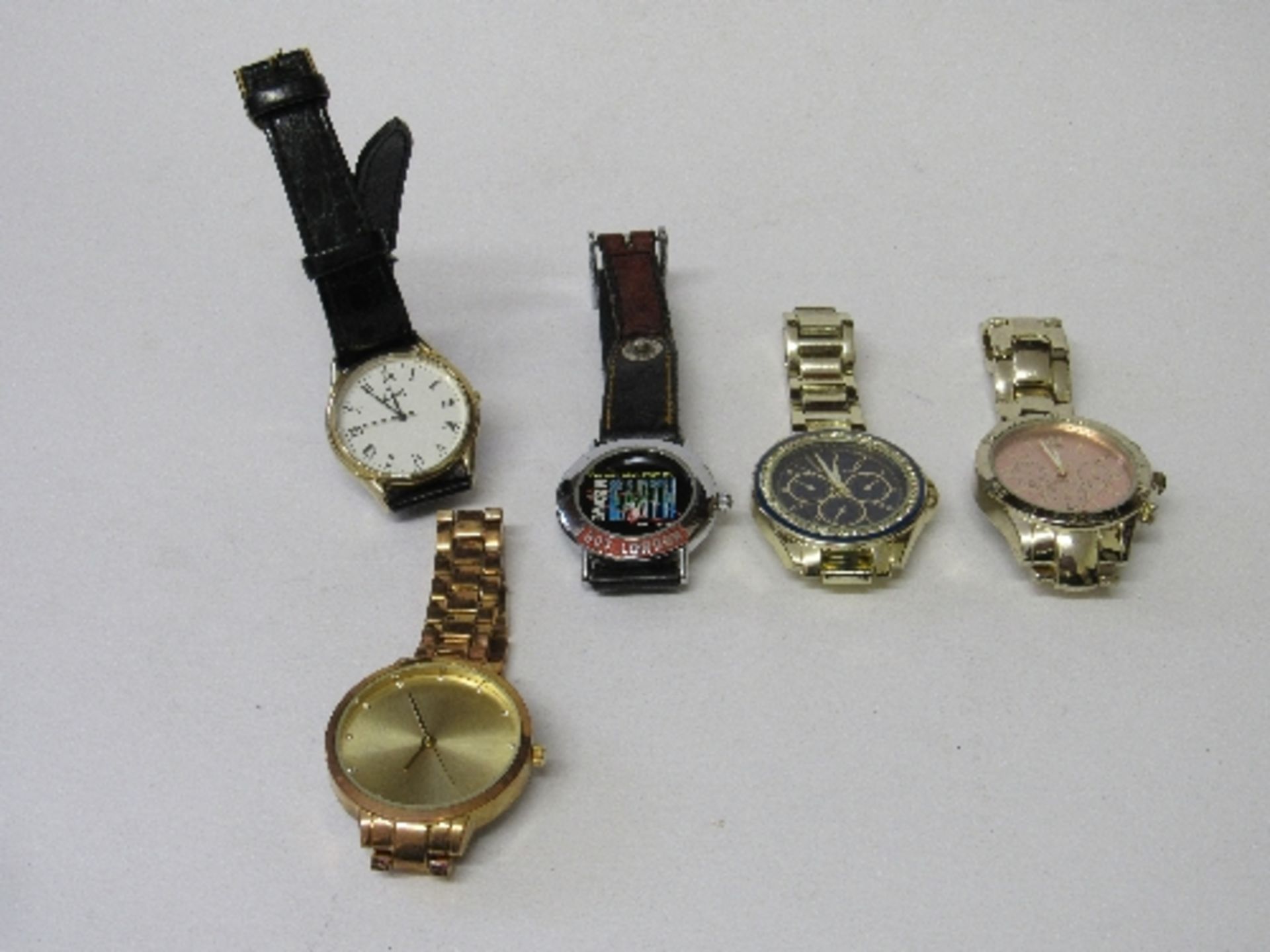 5 assorted men's watches, new & unused, all going