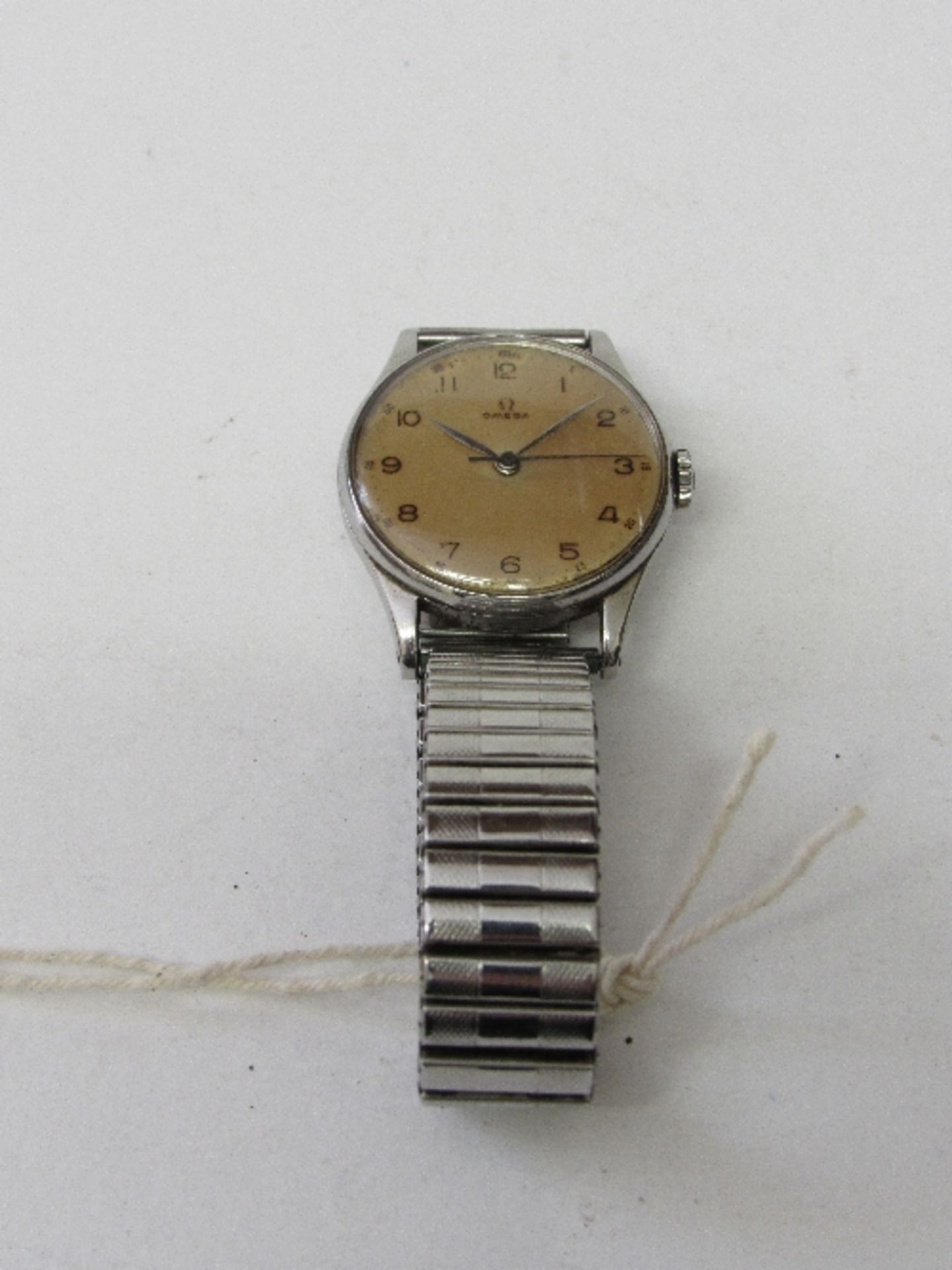 Omega men's automatic wristwatch. Estimate £30-40.