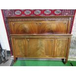 Edwardian mahogany double bed frame, 140cms wide x 193cms long. Estimate £30-50.