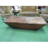 Antique pine trough with oak lid, 144cms x 65cms x 36cms. Estimate £80-120.