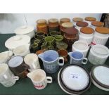 Qty of Hornsea storage jars & other tableware. Estimate £10-20.