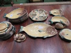 A qty of Crown Devon novelty piscatorial tableware, approx. 33 pieces. Estimate £80-120.