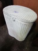 Lloyd Loom style kidney shaped linen basket & a Reading & Caversham laundry box. Estimate £10-20.