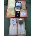 Poppy brooch & tie pin, 2 small hand mirrors & a serving tidy. Estimate £15-25.