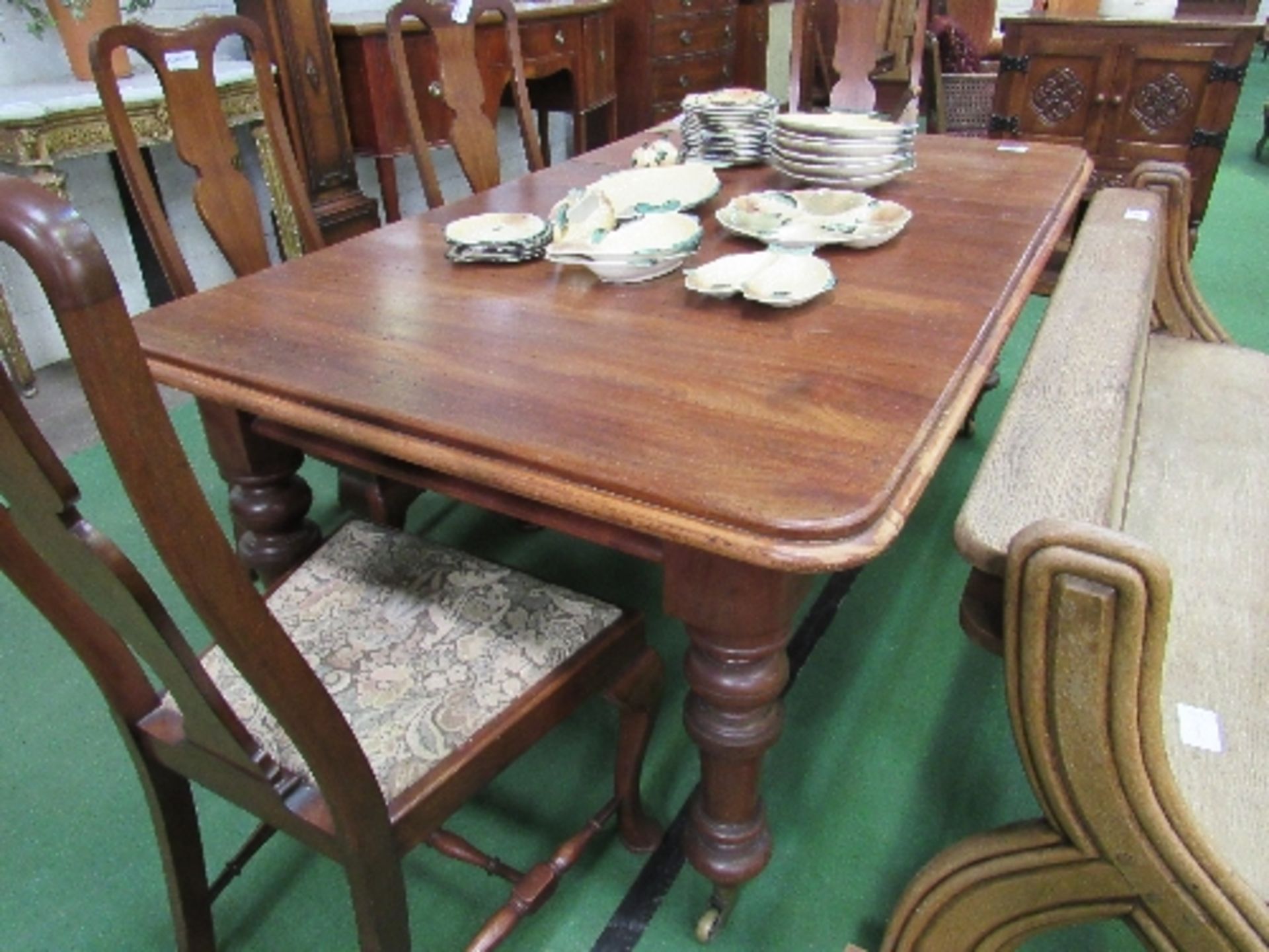 Mahogany wind-out dining table on heavy turned legs c/w handle, 190cms x 100cms x 74cms. Estimate £ - Image 2 of 2