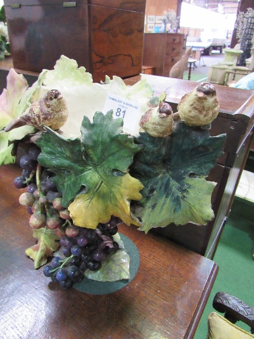Italian Majolica-style vase depicting grape vines & birds. Estimate £30-40. - Image 3 of 3