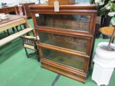 Globe Wernicke oak bookcase of 3 graduated tiers & drawer to base, 86cms x 29cms x 115cms.