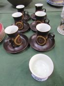 Set of 6 Denby arabesque coffee cups & saucers (chip to 1) & matching sugar bowl. Estimate £5-10.