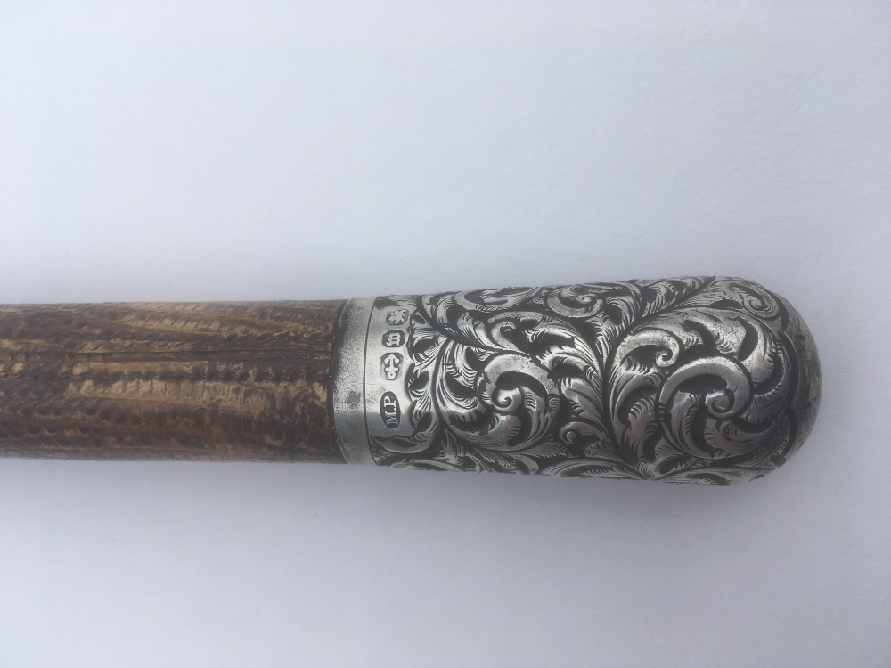 Holly driving whip by R. Albiston, London with lizard skin handle, silver ferrule and butt cap - Image 2 of 3