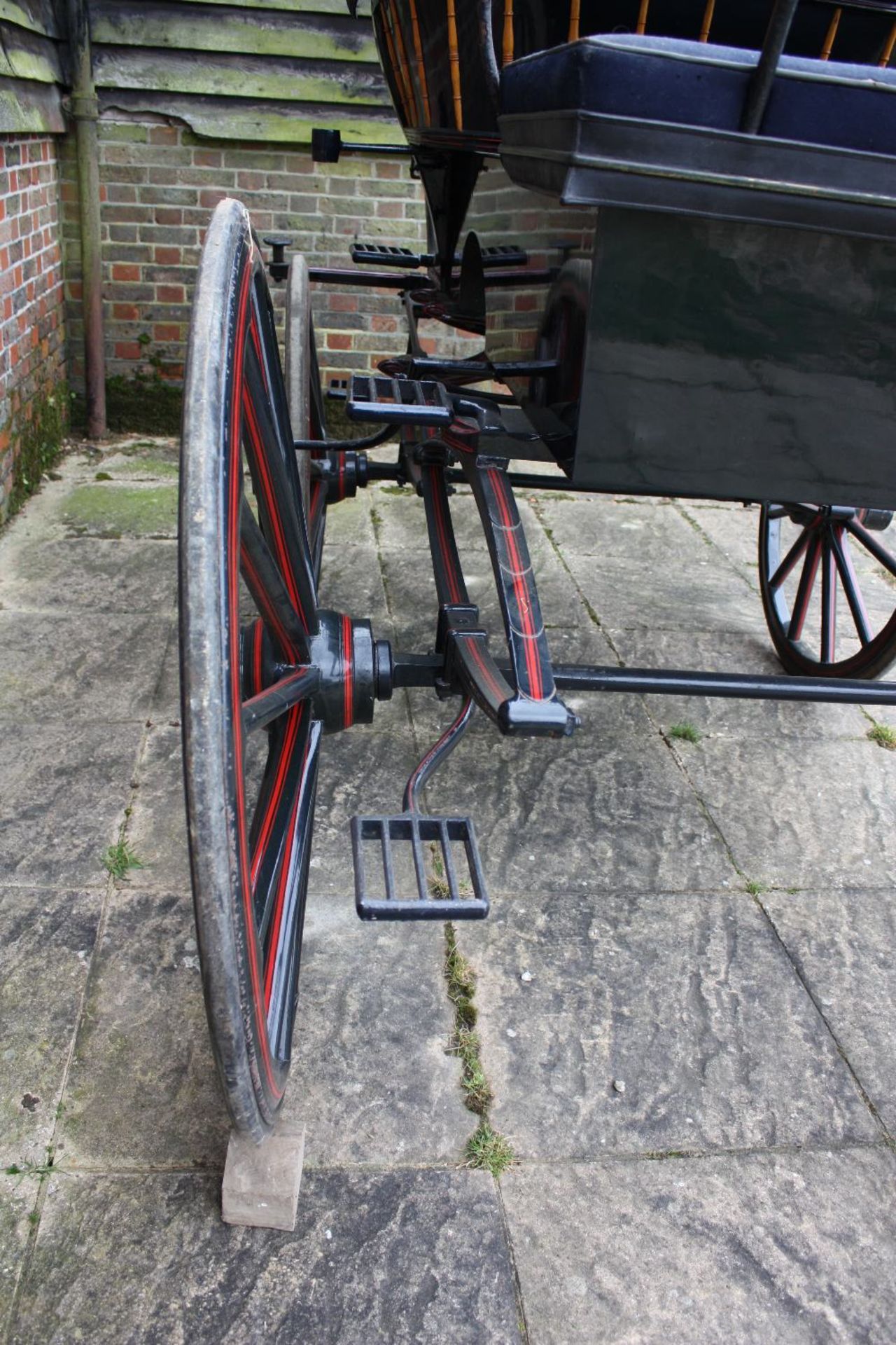 DEMI MAIL PHAETON by Thrupp and Maberley of London. An important and now rare formal carriage - Image 15 of 20