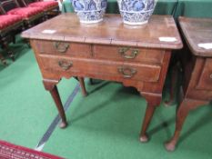 Late 18th century mahogany low boy with 3 drawers to turned legs on pad feet. Estimate £30-50.