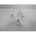 Set of 4 Swarovski penguin family - Mummy & 3 babies. Estimate £20-30.