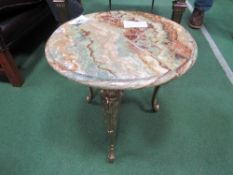 Small circular marble top occasional table, 36cms diameter. Estimate £20-30.