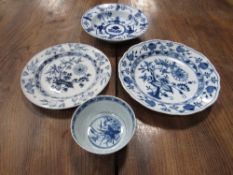 3 Meissen plates & a Chinese bowl. Estimate £10-20.