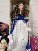Genuine Knightsbridge collection porcelain doll 'Gwyneth'. Estimate £10-20.