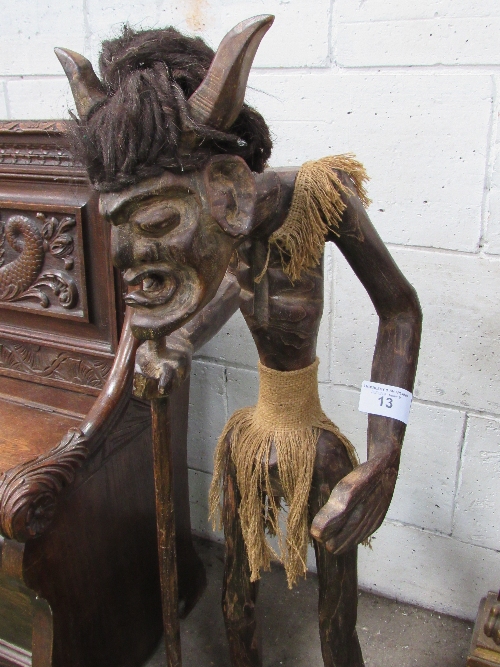 Wooden African figure, height approx 107cms. Estimate £20-30. - Image 2 of 3