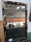 Wall mirror in chinoiserie frame, a/f, 75cms x 47cms. Estimate £30-50.