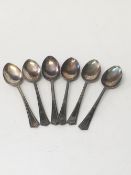 6 hallmarked silver teaspoons, Birmingham 1957, weight 2.17ozt.  Estimate £15-25.