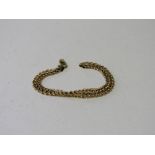 9ct gold chain link bracelet, 6.7gms. Estimate £60-70.
