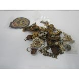 Mixed qty of military cap & collar badges. Estimate £20-30.