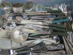 Qty of various vintage cutlery, napkin rings, stainless steel & plate. Estimate £10-20.