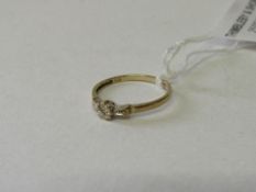 9ct gold & diamond chip solitaire ring, size O. Estimate £30-40.