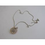 925 silver Links of London pendant necklace in original box. Estimate £30-40.