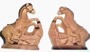 Pair of Sylvac ware stylised rearing horses. Estimate £10-20.