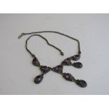 Sterling silver & amethyst necklace. Estimate £20-30.