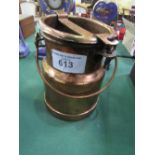 Rare copper Victorian half gallon milk churn with a detachable lid. Estimate £60-80.