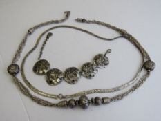 Sterling silver flat necklace, silver coloured necklace & silver coloured bracelet. Estimate £20-