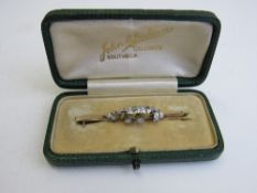 Georgian diamond set old cut brooch on 15ct (tested) bar brooch in fitted box, length 5cms, weight