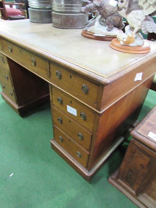 Mahogany knee hole desk with 3 drawers to supports, 3 frieze drawers & skiver top, 123cms x 66cms - Image 4 of 4