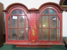 Double domed chinoiserie wall cabinet, 85cms wide, 22cms deep & 70cms high. Estimate £100-120.