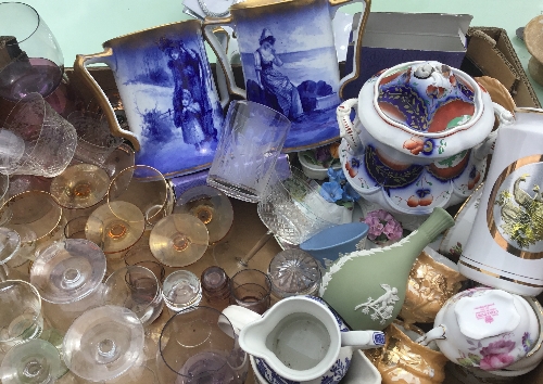 Qty of collectable & souvenir ceramics. Estimate £10-20.