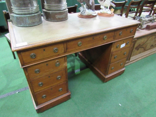 Mahogany knee hole desk with 3 drawers to supports, 3 frieze drawers & skiver top, 123cms x 66cms