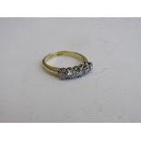 18ct gold & platinum diamond ring, weight 2.7gms. Size K. Estimate £100-120.