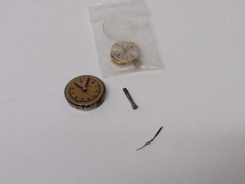 Avia & Dot lady's wrist watch movements. Estimate £10-20.