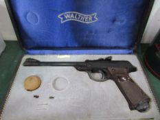 Walther air pistol, Mod 53, calibre 4.5, in original case