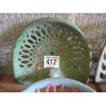 Victor cast iron seat