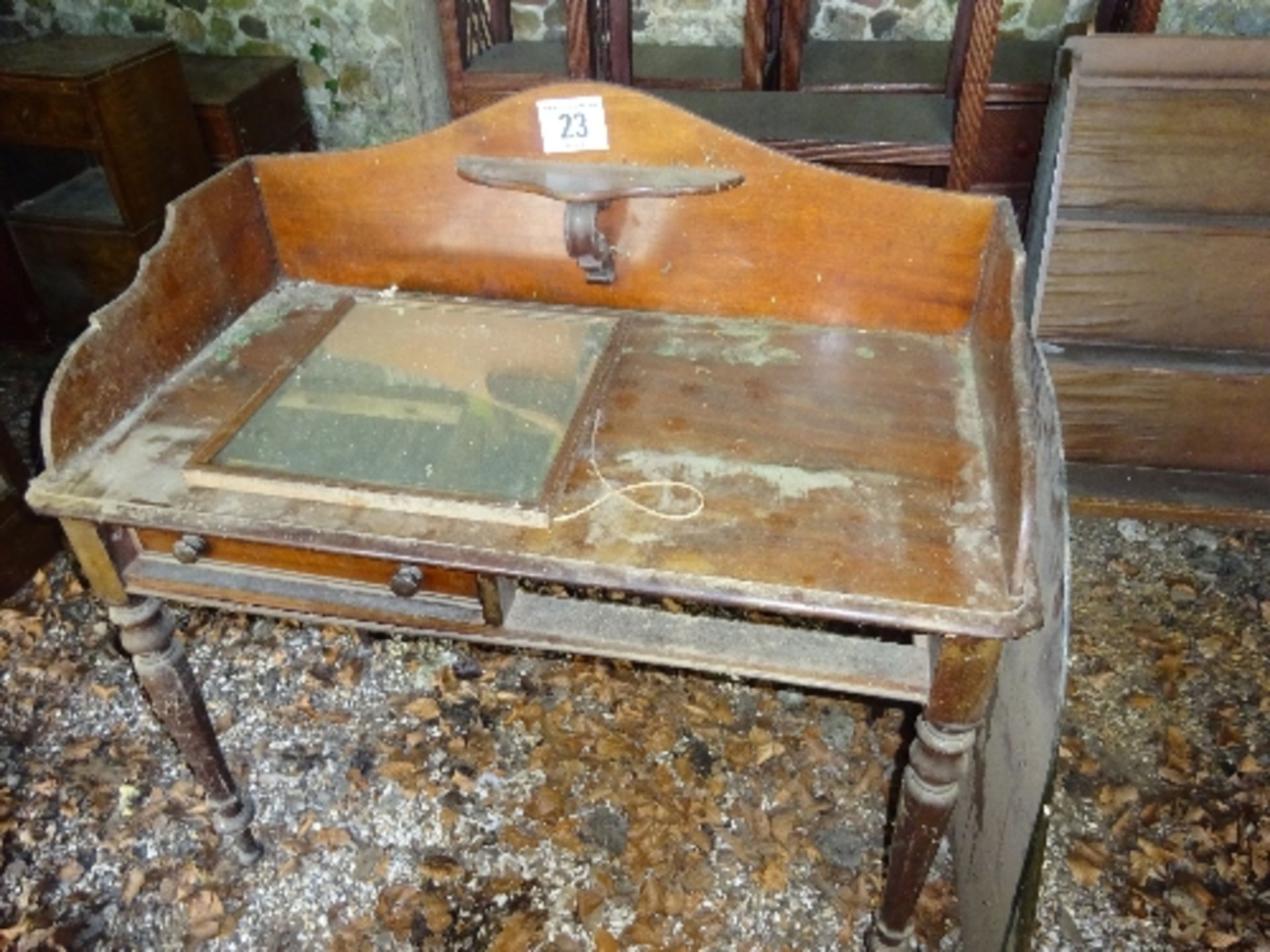 Mahogany wash stand and mirrors