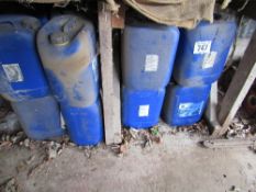 16 no 20 litre plastic oil drums