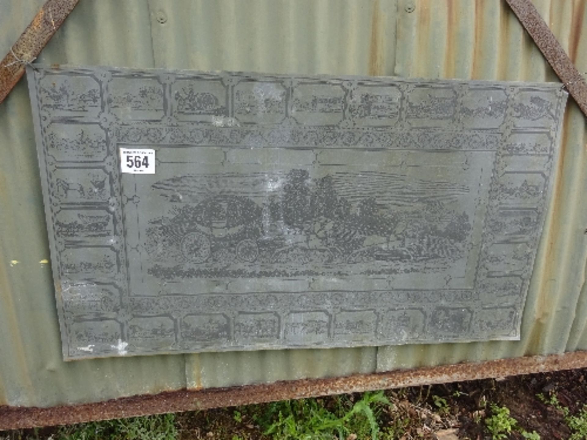 Steel etching of carriages