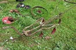 Horse drawn cultivator 5 tyne adjustable