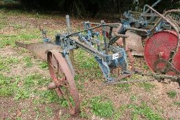 Heavy duty single furrow trailed plough