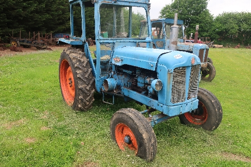 Fordson Power Major diesel tractorRegistration No: YCD 561SN: not identified 2834 hrs No V5c/w power